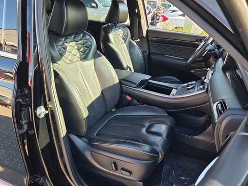 Used 2020 Hyundai Palisade Limited image 16