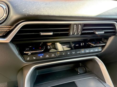 Used 2025 MAZDA CX-70 3.3 Turbo w/ Premium Plus Pkg image 52