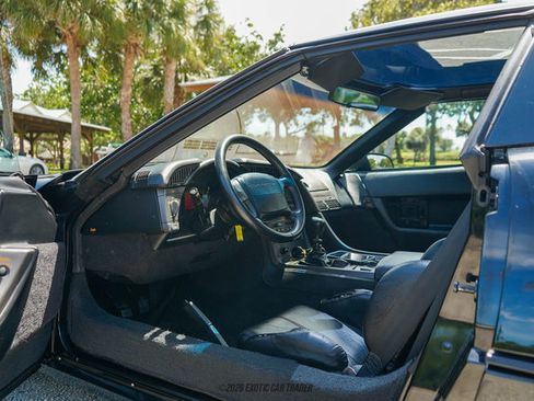 Used 1990 Chevrolet Corvette ZR-1 RWD image 34