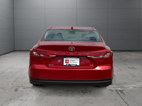 Used 2025 Toyota Camry LE FWD image 4