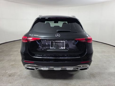 Certified 2025 Mercedes-Benz GLC 300 image 5