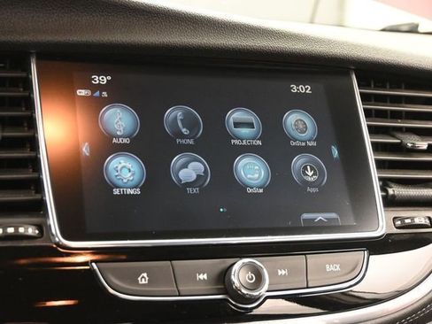 Used 2019 Buick Encore Essence image 32