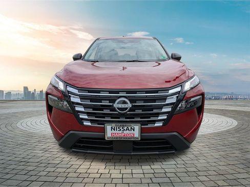 New 2026 Nissan Rogue S image 9