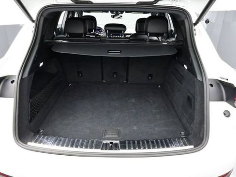 Certified 2022 Porsche Cayenne Platinum Edition AWD/4WD image 16