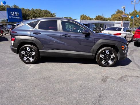 Used 2024 Hyundai Kona SEL w/ Convenience Package AWD/4WD image 8