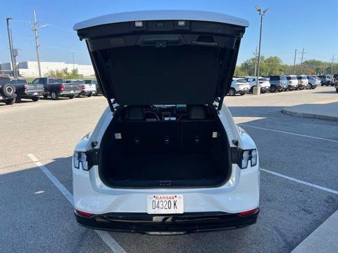 Used 2024 Ford Mustang Mach-E Premium image 4