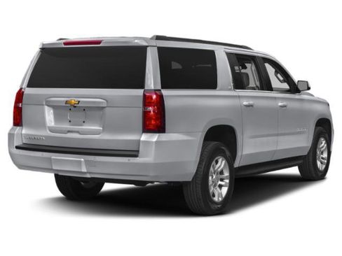 Used 2015 Chevrolet Suburban LT w/ Luxury Package AWD/4WD image 2