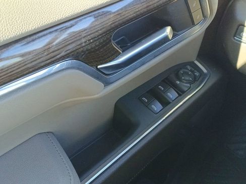 Certified 2025 Chevrolet Silverado 1500 LT image 14