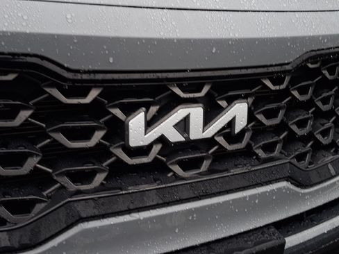 Used 2022 Kia Sorento S AWD/4WD image 8