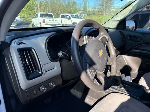 Used 2020 Chevrolet Colorado W/T w/ WT Convenience Package image 8
