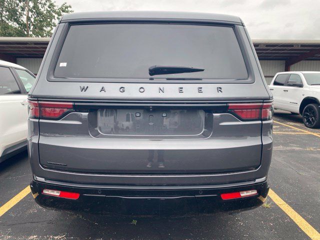Used 2023 Jeep Wagoneer Series II AWD/4WD image 12