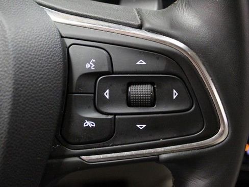 Certified 2023 Buick Envision Preferred AWD/4WD image 23