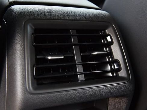 New 2026 Volkswagen Tiguan SE R-Line AWD/4WD image 23