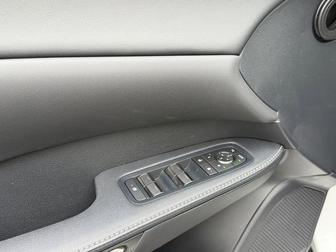 New 2026 Lexus RX 350h AWD/4WD image 11