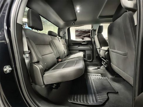 Used 2022 Chevrolet Silverado 1500 LT image 22