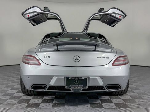 Used 2011 Mercedes-Benz SLS AMG Coupe image 14