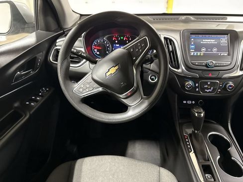 Used 2019 Chevrolet Equinox LT FWD image 11