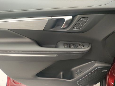 New 2026 Buick Enclave Preferred w/ Power Package image 25