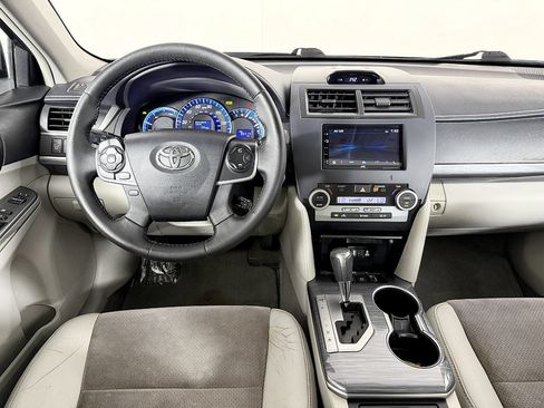Used 2012 Toyota Camry XLE w/ Leather Pkg FWD image 53