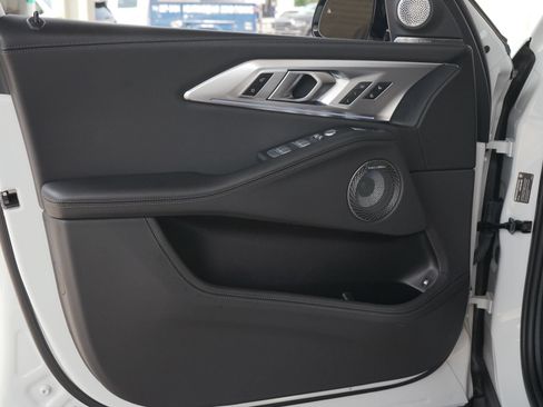 Used 2023 BMW XM w/ M Driver's Package AWD/4WD image 16