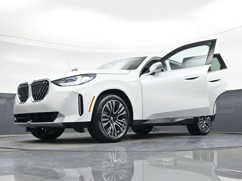 New 2026 BMW X3 xDrive30i w/ Convenience Package AWD/4WD image 44