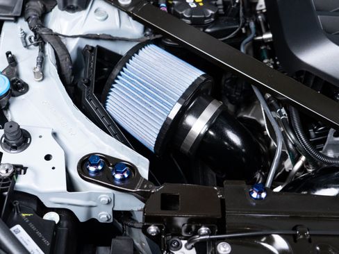 Used 2024 BMW M2 w/ Lighting Package image 18