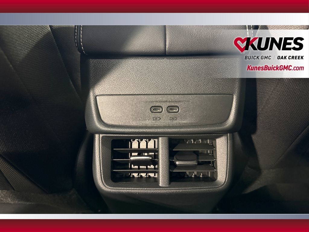 Used 2026 GMC Terrain Elevation w/ LPO, Floor Liner Package AWD/4WD image 33