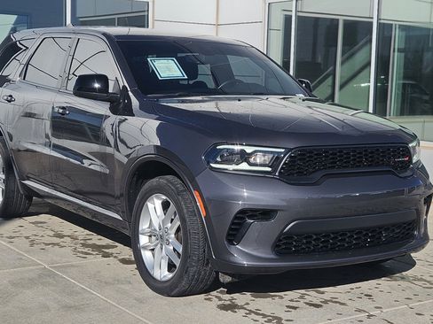 Used 2025 Dodge Durango GT w/ Trailer Tow Group IV image 1