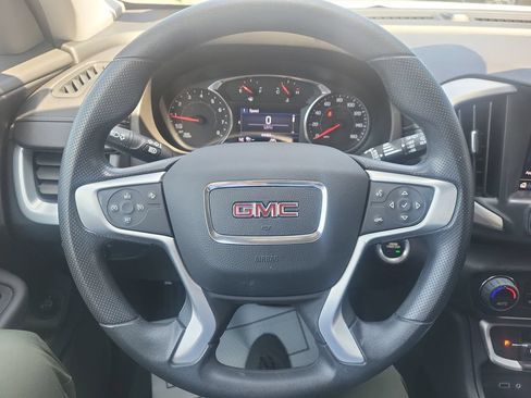 Used 2023 GMC Terrain SLE w/ Driver Convenience Package AWD/4WD image 14