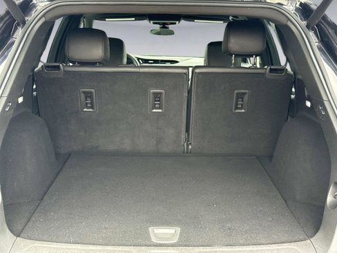 Used 2023 Cadillac XT5 Luxury image 12