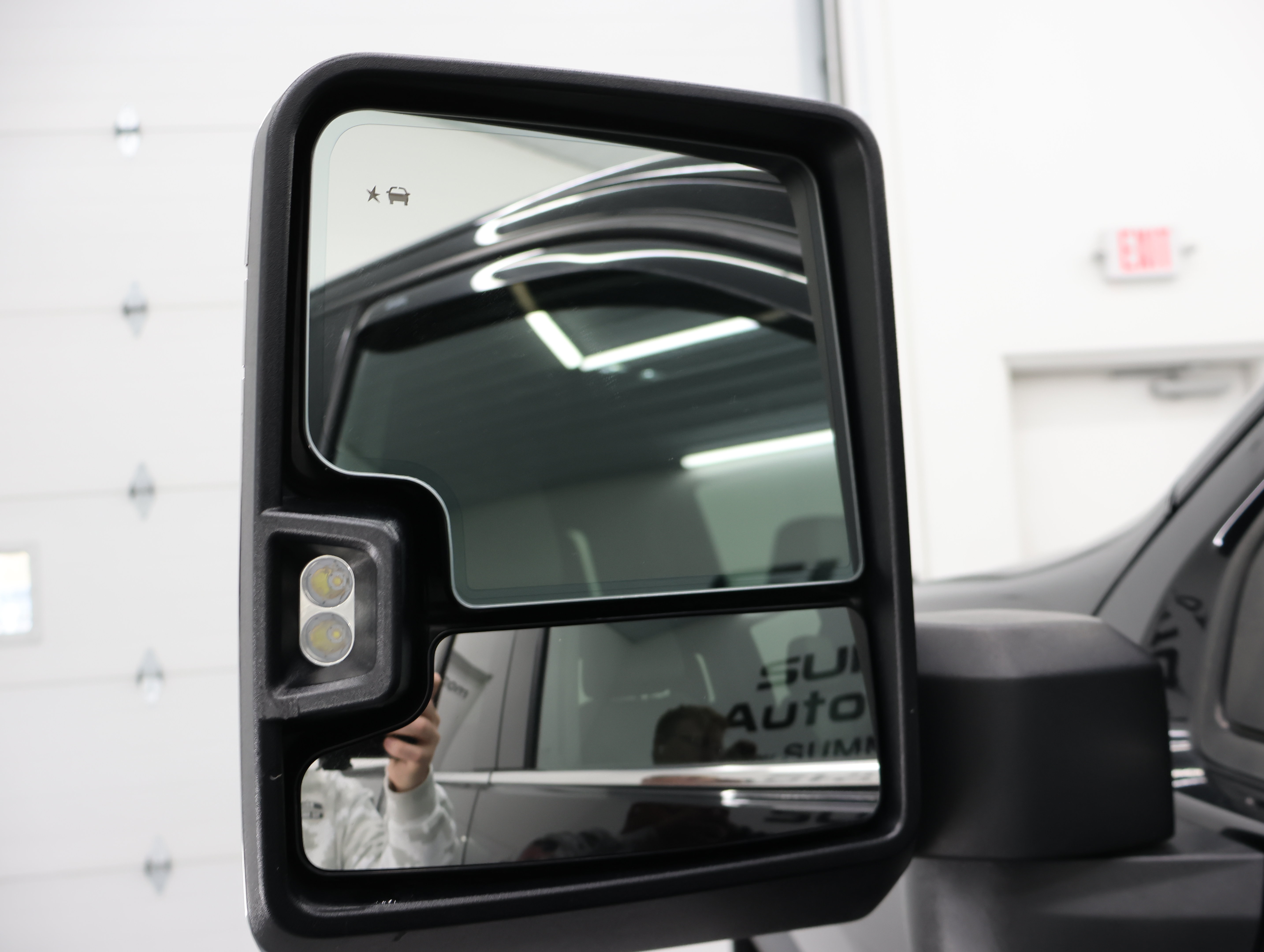 Used 2022 Chevrolet Silverado 2500 LTZ AWD/4WD image 40