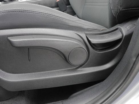 Used 2020 Kia Sorento L FWD image 21