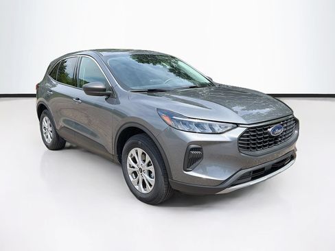 Certified 2024 Ford Escape Active AWD/4WD image 3