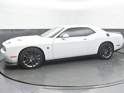 Used 2023 Dodge Challenger R/T Scat Pack w/ Plus Package RWD image 2