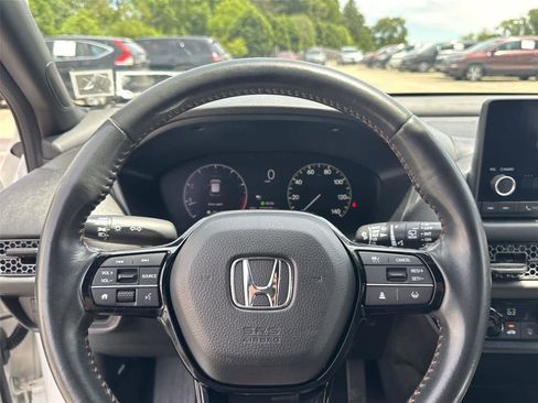 Used 2023 Honda HR-V Sport image 18