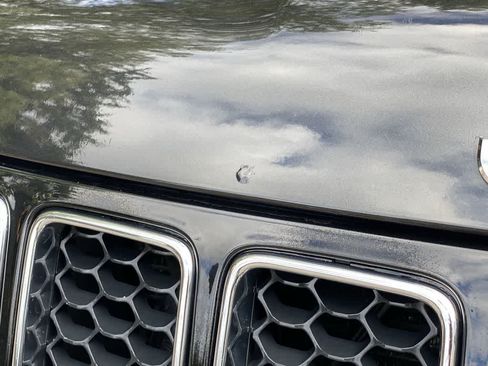 Used 2015 Jeep Grand Cherokee SRT w/ Luxury Group II AWD/4WD image 39