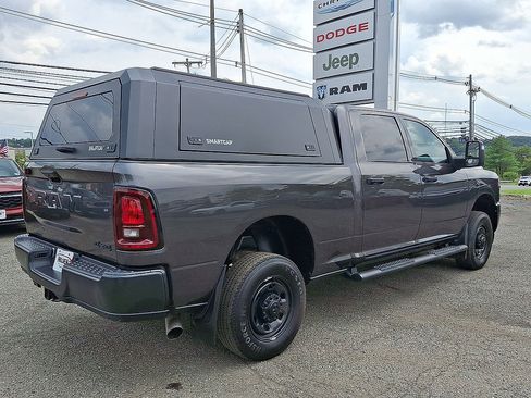 Used 2025 RAM 2500 Tradesman AWD/4WD image 31
