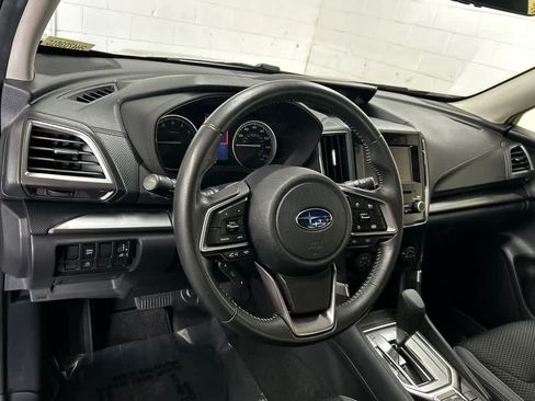 Certified 2023 Subaru Forester Premium AWD/4WD image 2