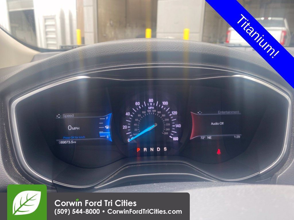 Used 2019 Ford Fusion Titanium AWD/4WD image 3
