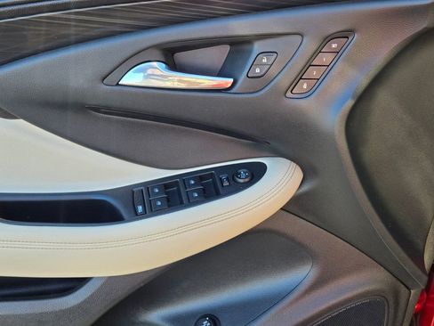 Used 2020 Buick Envision Premium w/ LPO, Active Package AWD/4WD image 17