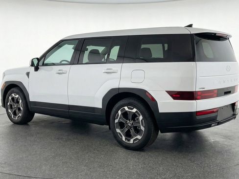 Used 2025 Hyundai Santa Fe SEL image 6