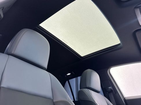 Used 2024 Honda Prologue Touring image 24