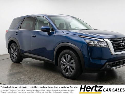 Used 2025 Nissan Pathfinder SV AWD/4WD image 1