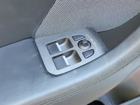 Used 2016 Jaguar F-TYPE S image 31