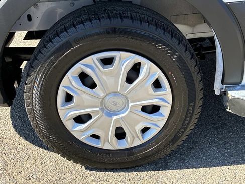 Used 2025 Ford Transit 250 Low Roof w/ Exterior Upgrade Package RWD image 17