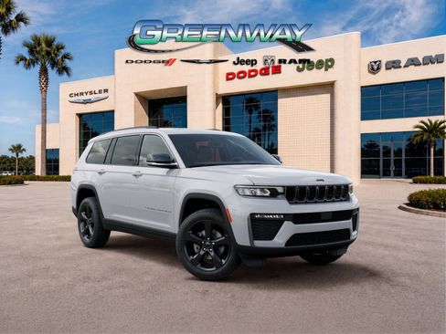 New 2026 Jeep Grand Cherokee L Limited RWD image 5