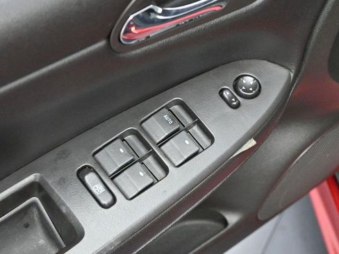 Used 2013 Chevrolet Impala LT w/ LT Sunroof Package FWD image 10