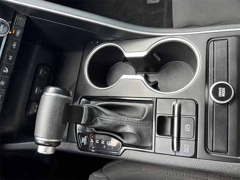 Used 2024 Kia K5 LXS image 29