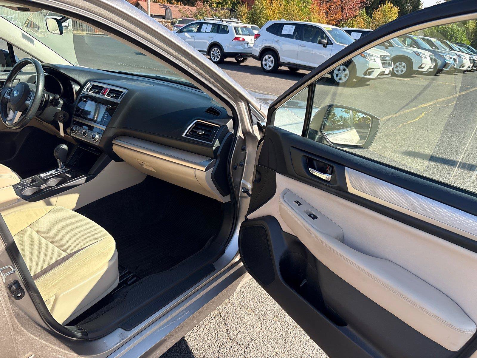 Used 2015 Subaru Legacy 2.5i Premium AWD/4WD image 25