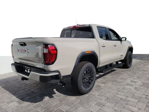 New 2026 GMC Canyon Elevation w/ Convenience Package RWD image 6